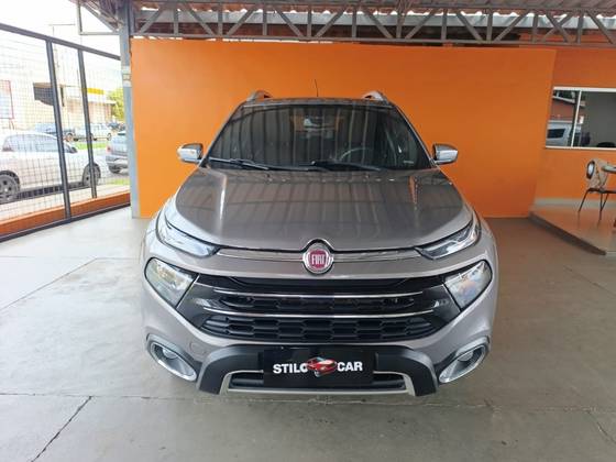 FIAT TORO 2.0 16V TURBO DIESEL RANCH 4WD AT9